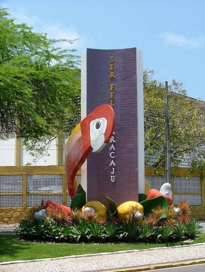 Apartamento Flat Em Condominio Club アラカジュ エクステリア 写真